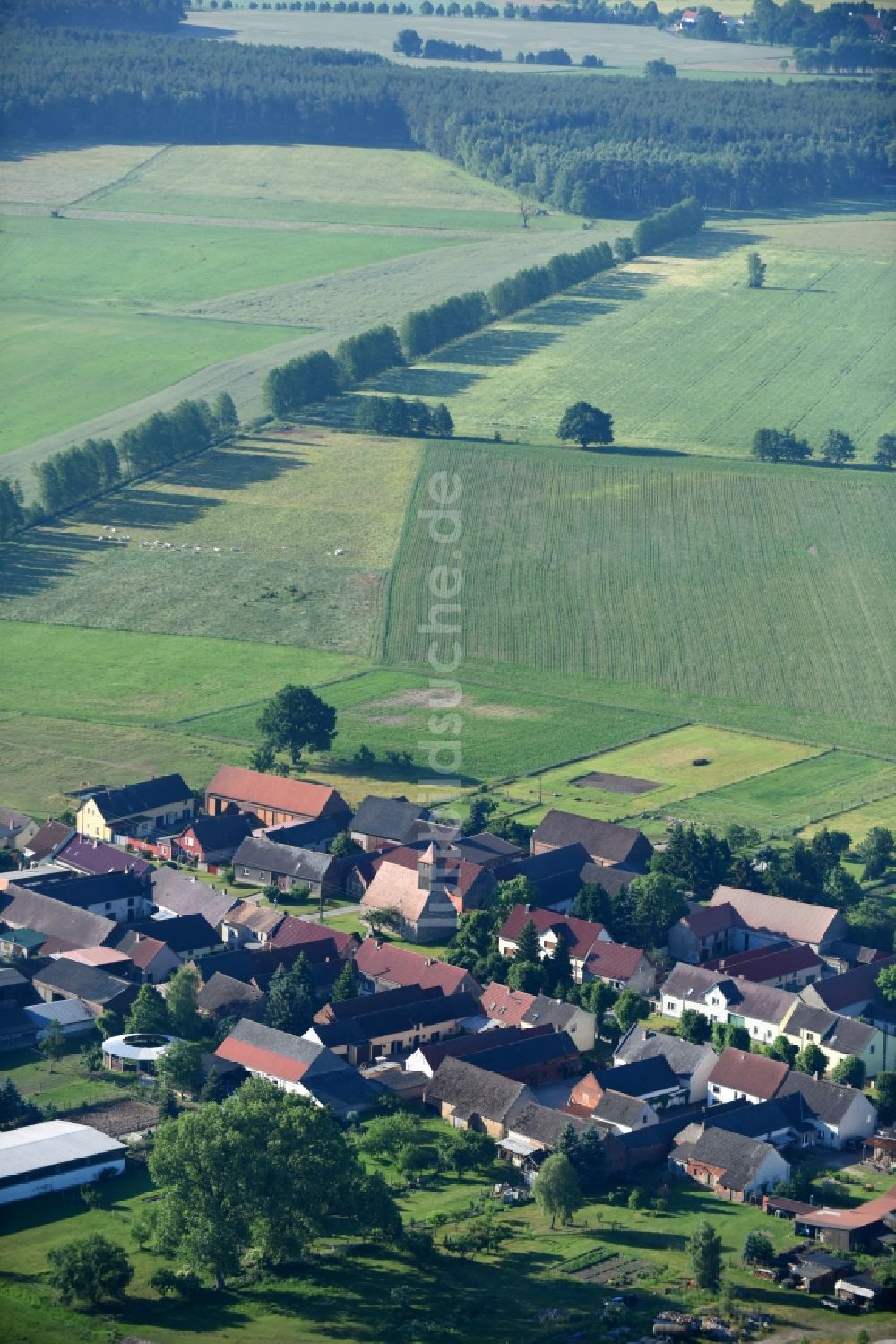 Wehnsdorf aus der Vogelperspektive: Dorf - Ansicht in Wehnsdorf im Bundesland Brandenburg, Deutschland