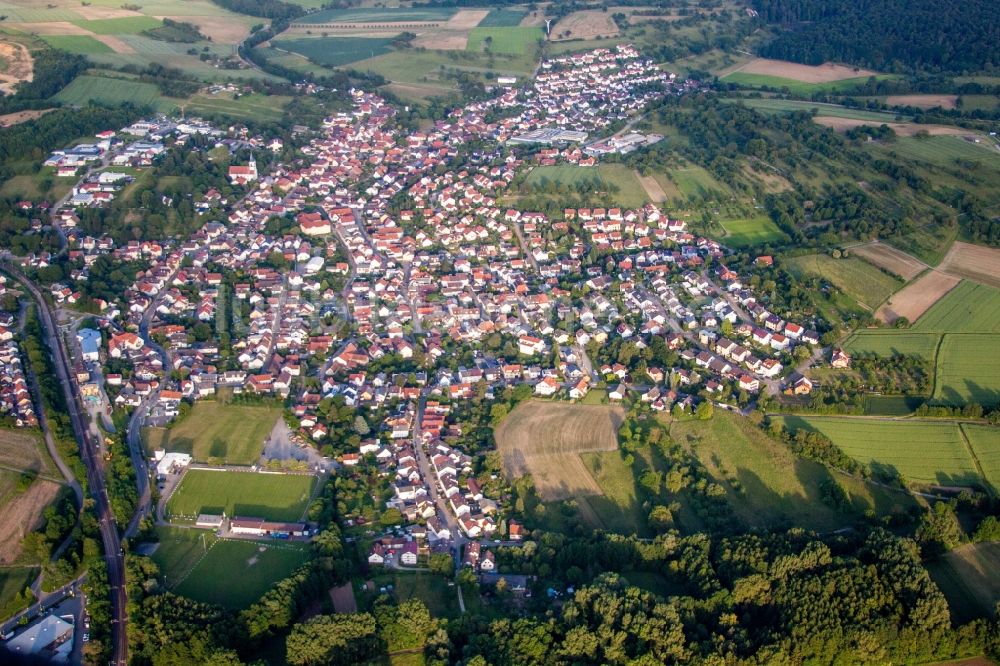 Luftbild Wössingen - Dorf - Ansicht in Wössingen im Bundesland Baden-Württemberg, Deutschland