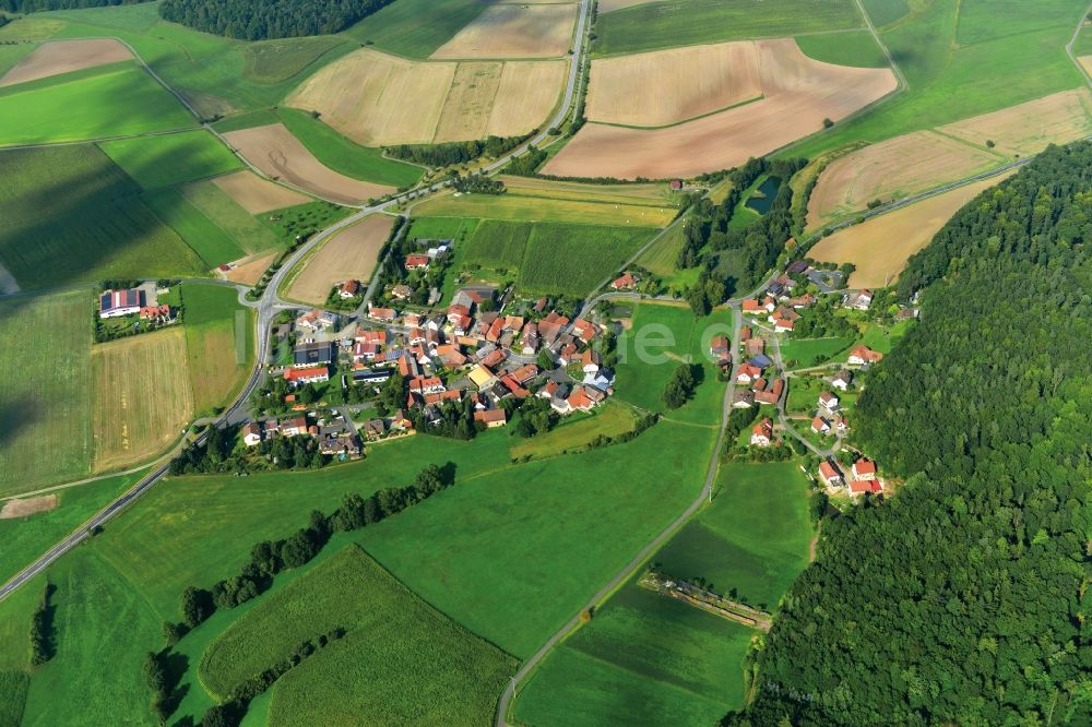 Luftbild Maroldsweisach - Dorf - Ansicht der zum Landkreis Haßberge gehörenden Gemeinde Allertshausen im Bundesland Bayern