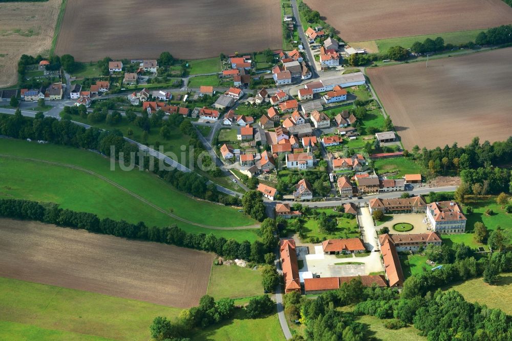 Luftaufnahme Birkenfeld - Dorf - Ansicht der zum Landkreis Haßberge gehörenden Gemeinde in Birkenfeld im Bundesland Bayern