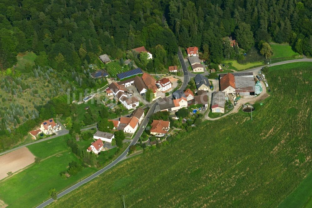 Luftaufnahme Dürrnbach - Dorf - Ansicht der zum Landkreis Haßberge gehörenden Gemeinde in Dürrnbach im Bundesland Bayern