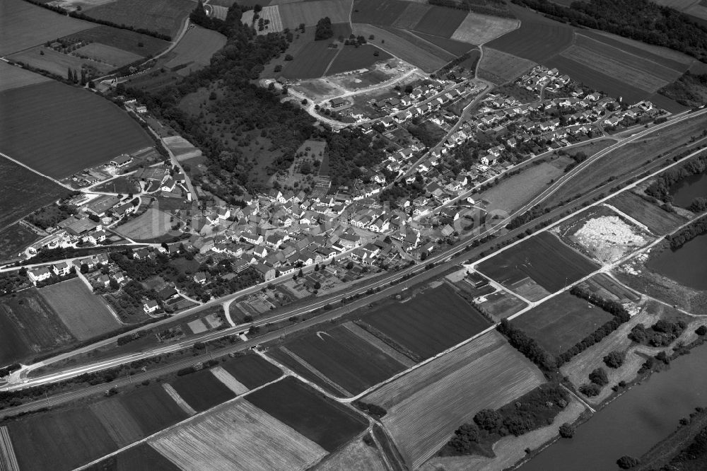 Luftbild Gädheim - Dorf - Ansicht der zum Landkreis Haßberge gehörenden Gemeinde Gädheim im Bundesland Bayern