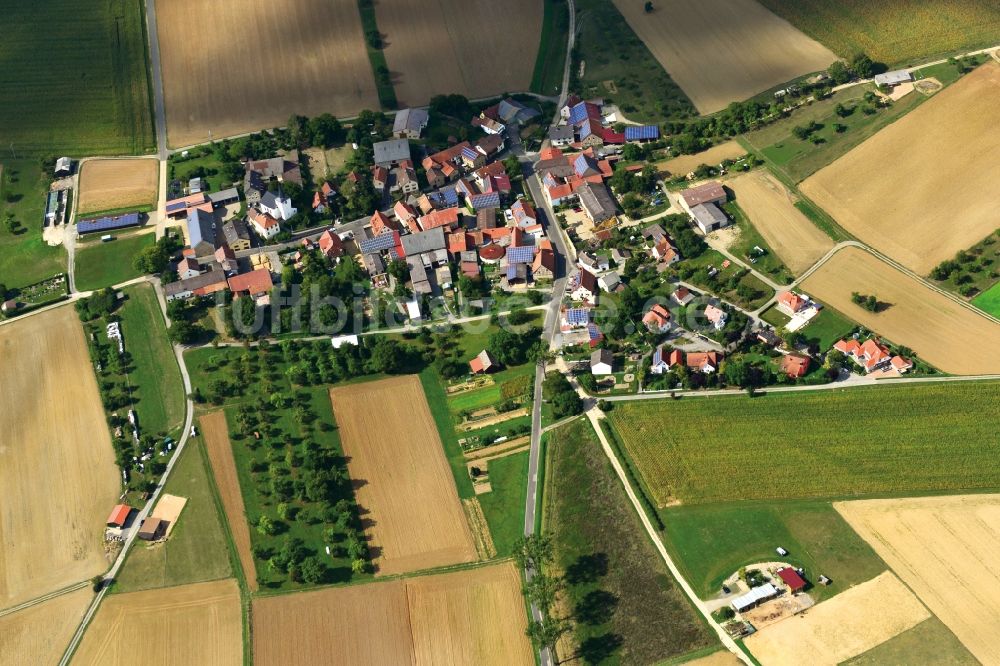 Greßhausen aus der Vogelperspektive: Dorf - Ansicht der zum Landkreis Haßberge gehörenden Gemeinde Greßhausen im Bundesland Bayern