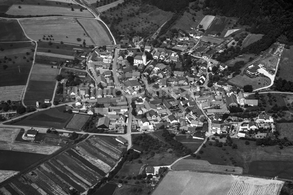 Luftbild Nassach - Dorf - Ansicht der zum Landkreis Haßberge gehörenden Gemeinde Nassach im Bundesland Bayern