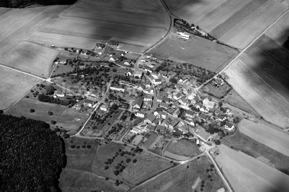 Sailershausen aus der Vogelperspektive: Dorf - Ansicht der zum Landkreis Haßberge gehörenden Gemeinde Sailershausen im Bundesland Bayern