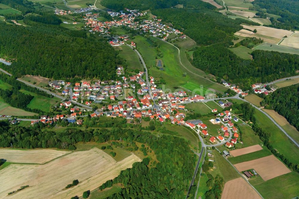 Luftbild Unterschleichach - Dorf - Ansicht der zum Landkreis Haßberge gehörenden Gemeinde Unterschleichach im Bundesland Bayern