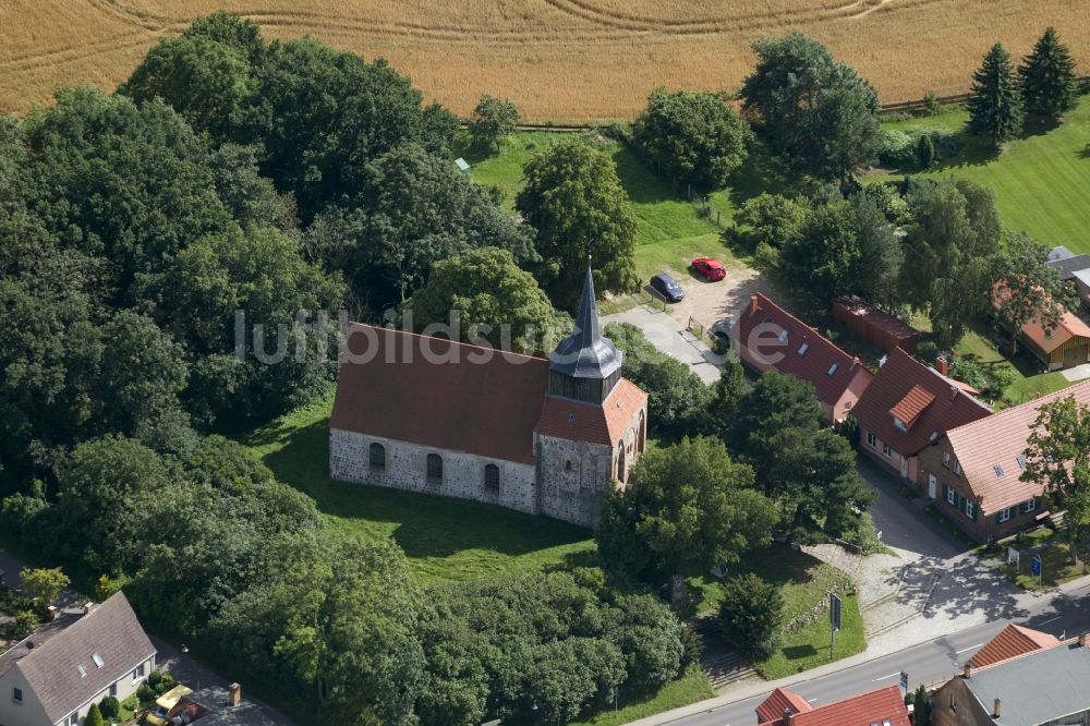 Luftbild Zirchow - Dorf Kirche St. Jacobus in Zirchow auf der Insel Usedom im Bundesland Mecklenburg-Vorpommern