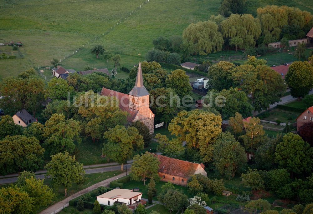 Luftbild Vipperow - Dorf- Kirche in Vipperow im Bundesland Mecklenburg-Vorpommern