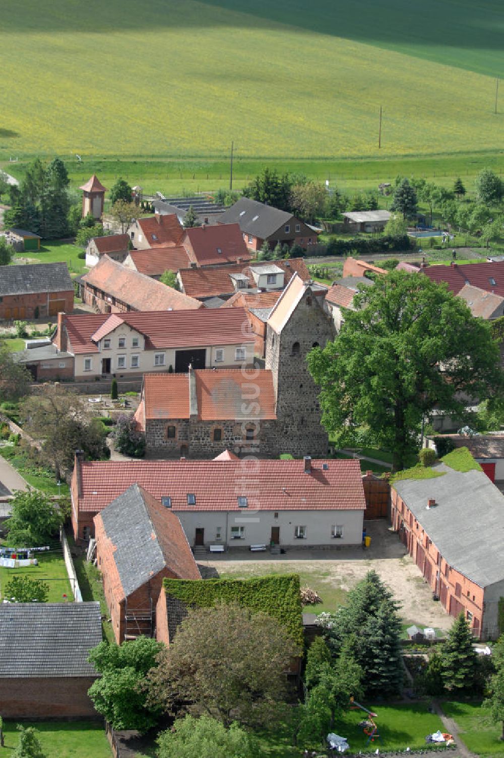 Luftbild Tangerhütte OT Elversdorf - Dorfansicht Elversdorf in Sachsen-Anhalt