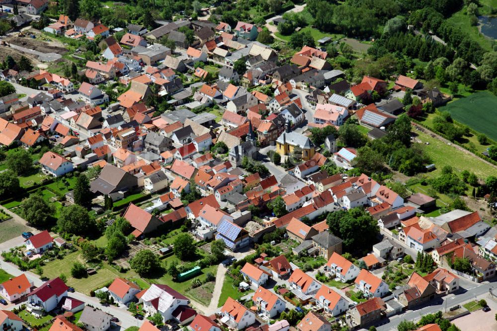 Friesenheim von oben - Dorfansicht Friesenheim