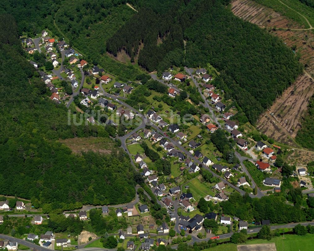 Luftaufnahme Grünebach - Dorfansicht von Grünebach im Bundesland Rheinland-Pfalz