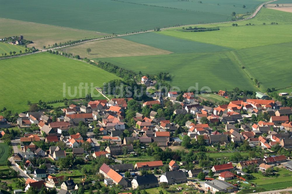 Mücheln ( Geiseltal ) OT Gröst von oben - Dorfansicht Gröst in Sachsen-Anhalt