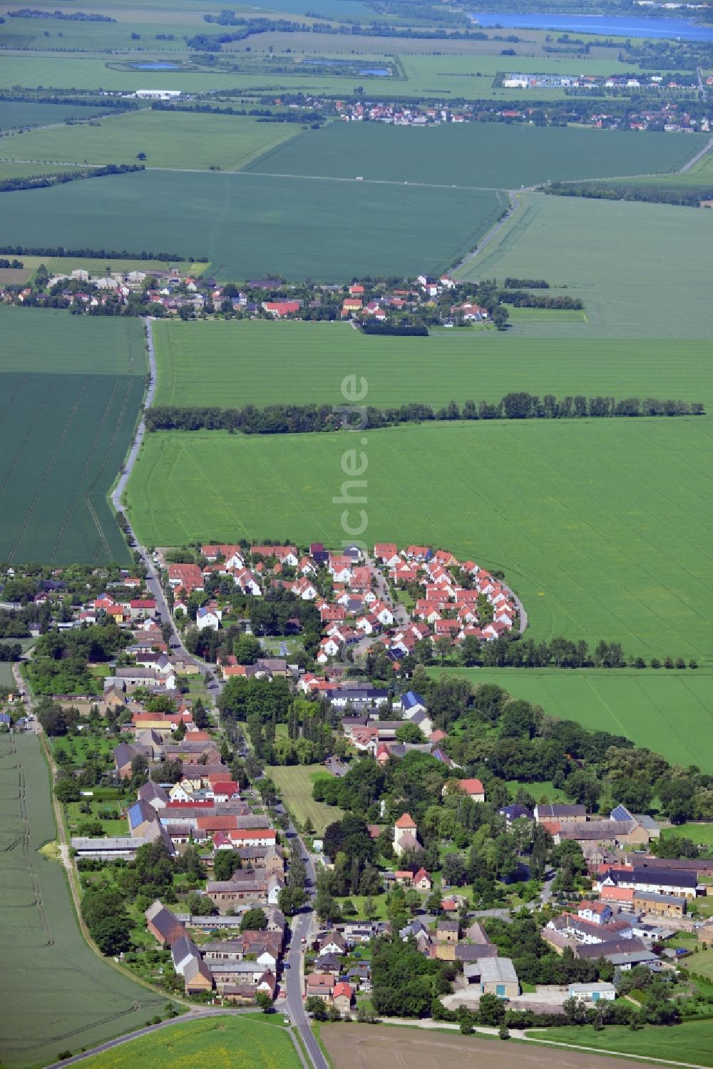 Leipzig Hohenheida von oben - Dorfansicht von Hohenheida , einem Ortsteil von Leipzig im Bundesland Sachsen