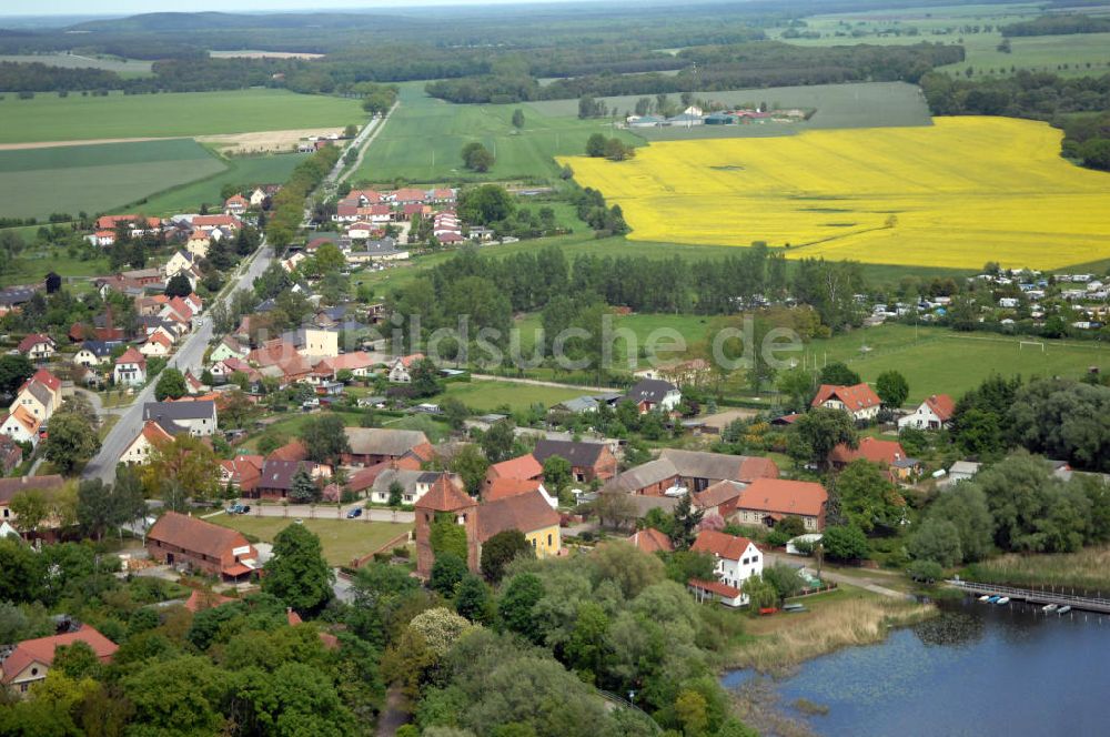 Seeblick OT Hohennauen aus der Vogelperspektive: Dorfansicht Hohennauen in Brandenburg