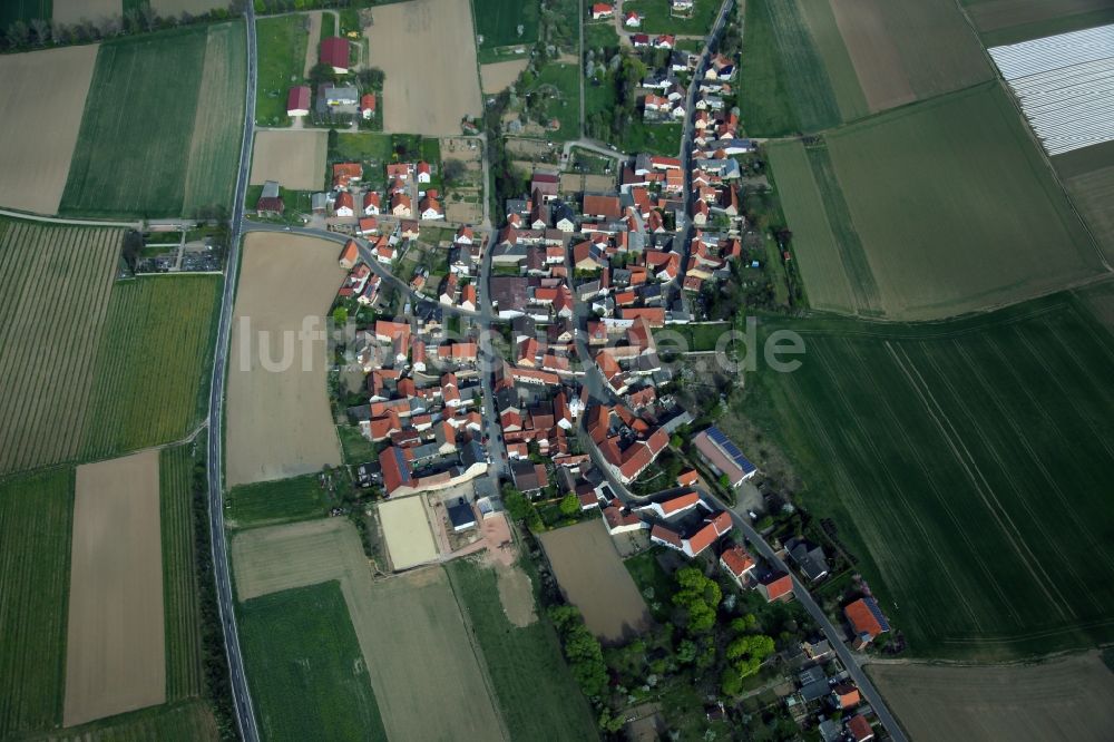 Luftaufnahme Kettenheim - Dorfansicht von Kettenheim ist eine Ortsgemeinde im Landkreis Alzey-Worms in Rheinland-Pfalz