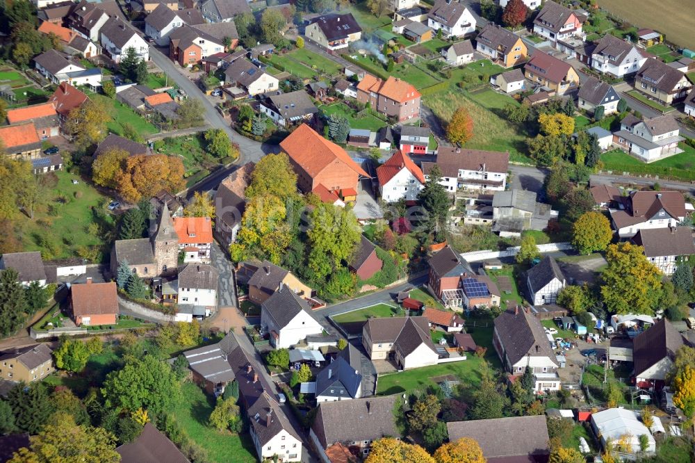 Lüerdissen von oben - Dorfansicht von Lüerdissen im Bundesland Niedersachsen