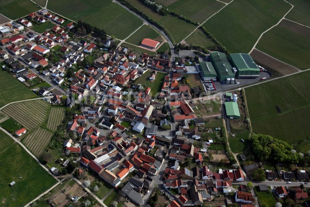 Lonsheim von oben - Dorfansicht von Lonsheim ist eine Ortsgemeinde im Landkreis Alzey-Worms in Rheinland-Pfalz