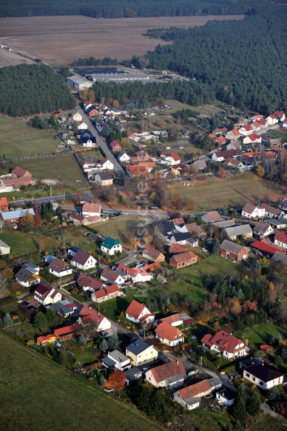 Doberlug-Kirchhain OT Lugau aus der Vogelperspektive: Dorfansicht Lugau in Brandenburg