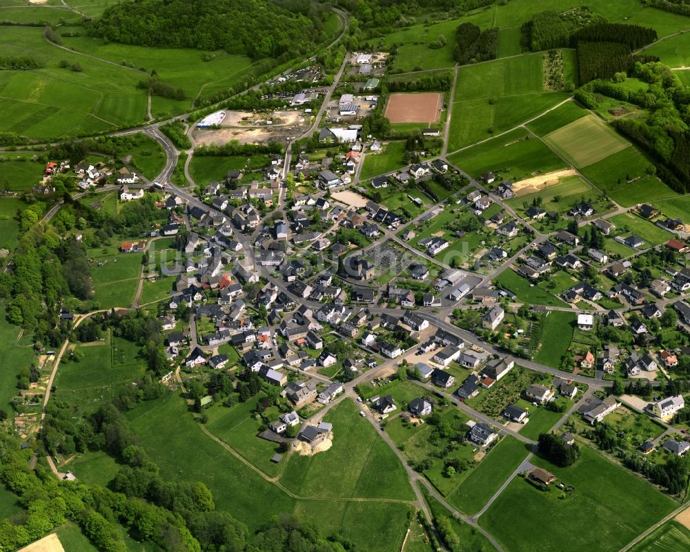 Müllenbach von oben - Dorfansicht von Müllenbach im Bundesland Rheinland-Pfalz