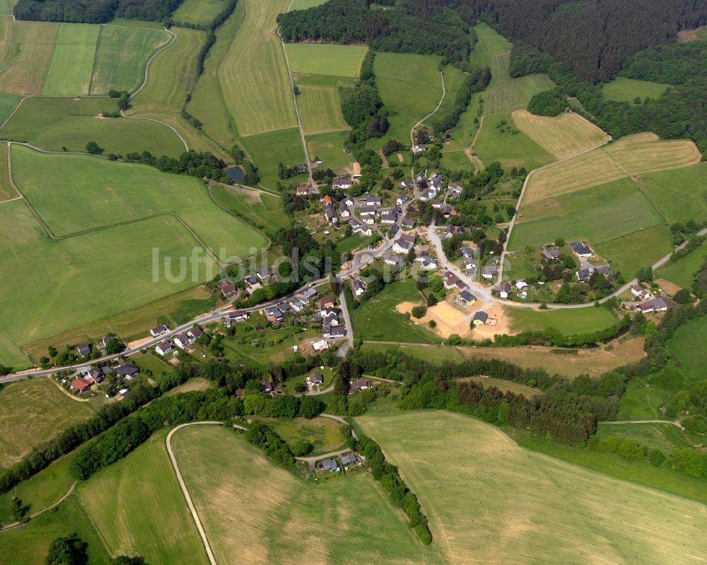 Luftaufnahme Oberirsen - Dorfansicht von Rimbach in Oberirsen im Bundesland Rheinland-Pfalz