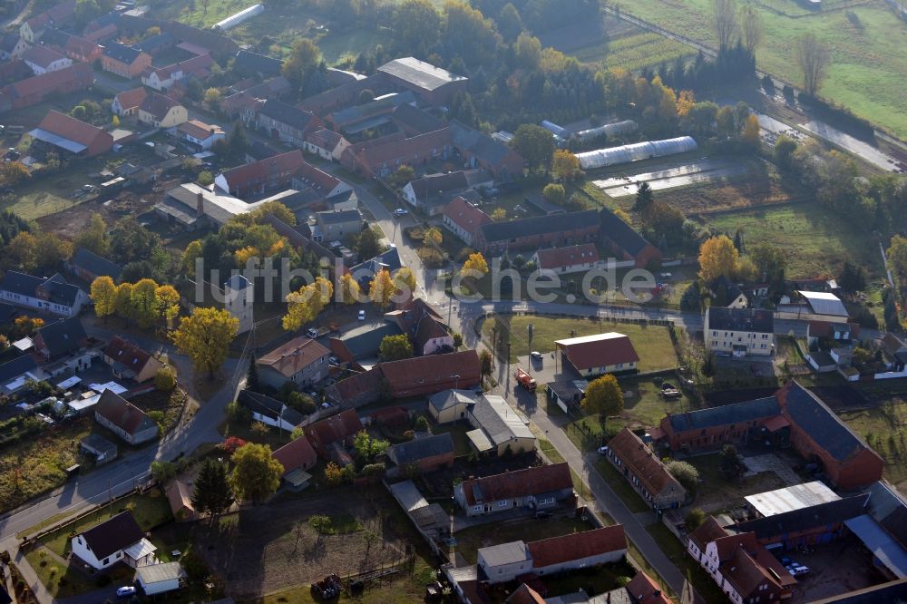 Sandbeiendorf von oben - Dorfansicht von Sandbeiendorf im Bundesland Sachsen-Anhalt