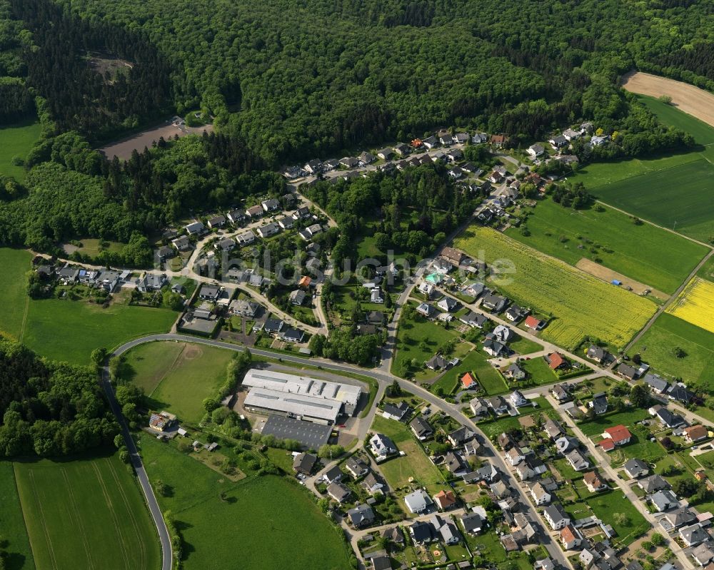 Wehr von oben - Dorfansicht von Wehr im Bundesland Rheinland-Pfalz