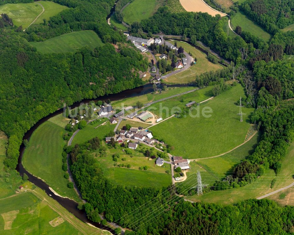 Wissen aus der Vogelperspektive: Dorfansicht von Weidacker in Wissen im Bundesland Rheinland-Pfalz