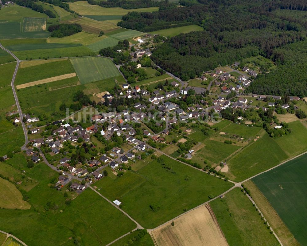 Luftaufnahme Wölmersen - Dorfansicht von Wölmersen im Bundesland Rheinland-Pfalz