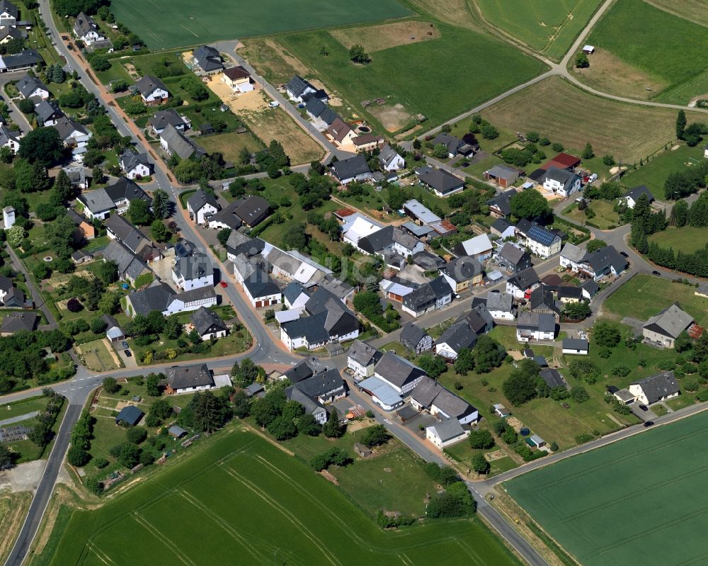 Luftbild Altweidelbach - Dorfkern in Altweidelbach im Bundesland Rheinland-Pfalz