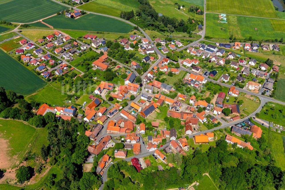 Luftaufnahme Anraff - Dorfkern in Anraff im Bundesland Hessen, Deutschland