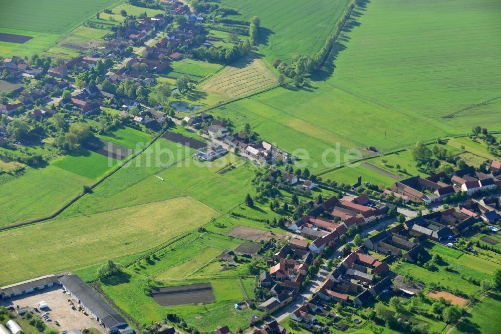 Bardenitz, Treuenbrietzen von oben - Dorfkern in Bardenitz, Treuenbrietzen im Bundesland Brandenburg