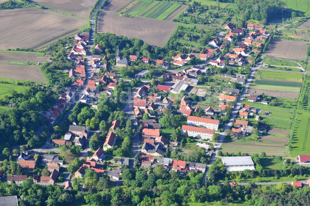 Luftbild Beichlingen - Dorfkern von Beichlingen im Bundesland Thüringen