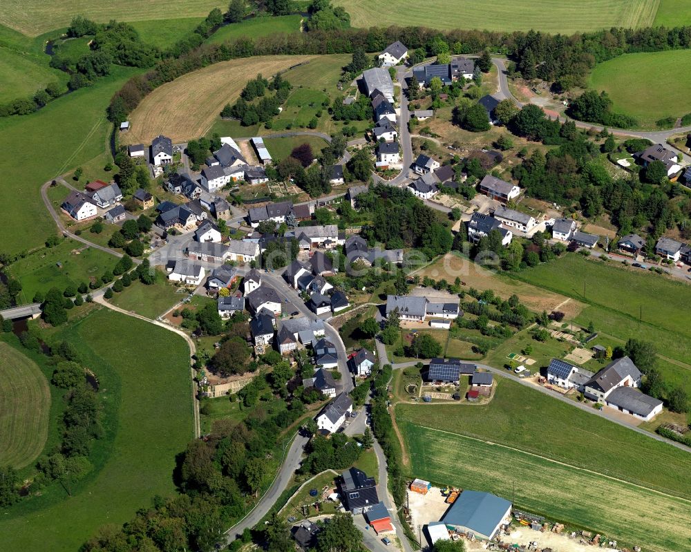 Belgweiler aus der Vogelperspektive: Dorfkern in Belgweiler im Bundesland Rheinland-Pfalz