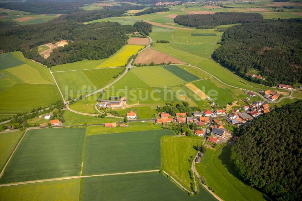 Bühle aus der Vogelperspektive: Dorfkern in Bühle im Bundesland Hessen, Deutschland