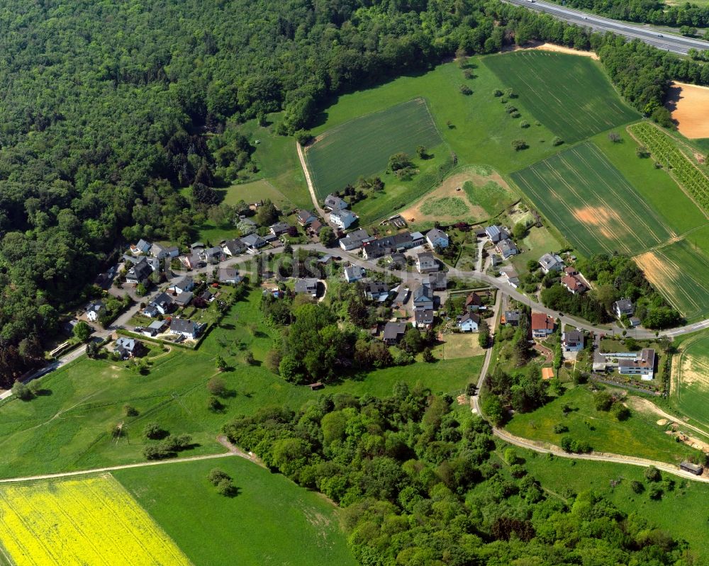 Luftaufnahme Dieblich, Mariaroth - Dorfkern in Dieblich, Mariaroth im Bundesland Rheinland-Pfalz