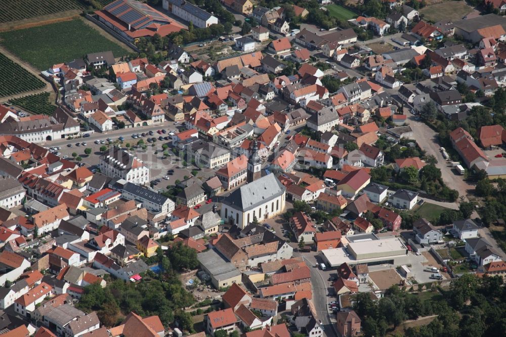 Luftaufnahme Dirmstein - Dorfkern in Dirmstein im Bundesland Rheinland-Pfalz