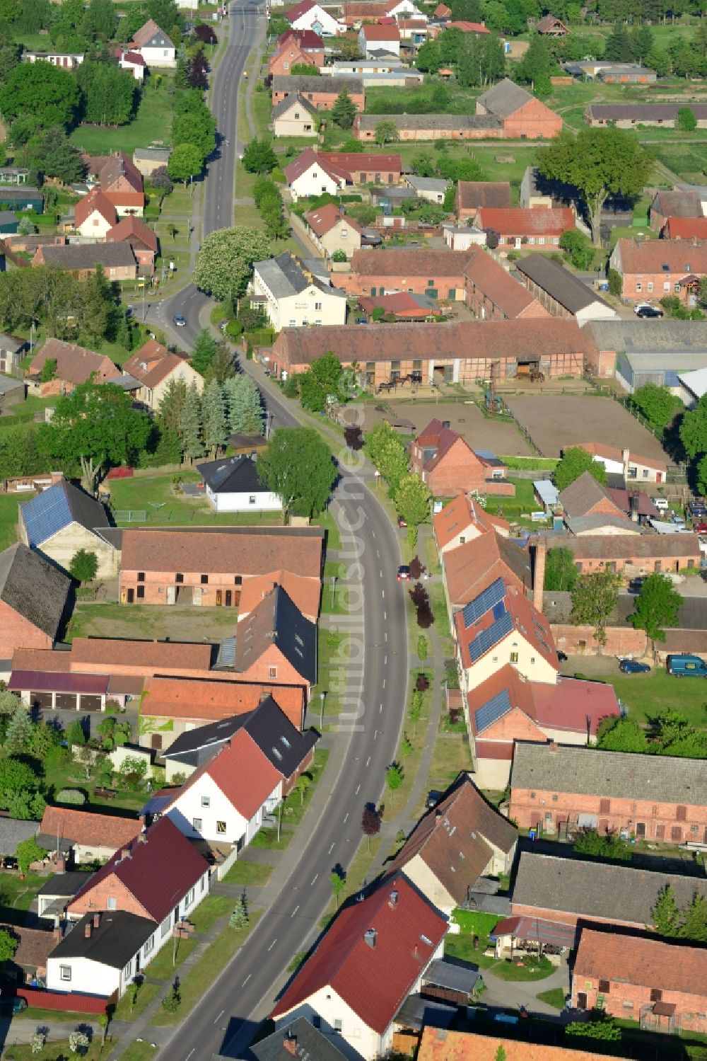 Dossow, Wittstock/Dosse von oben - Dorfkern in Doosow, Wittstock/Dosse im Bundesland Brandenburg