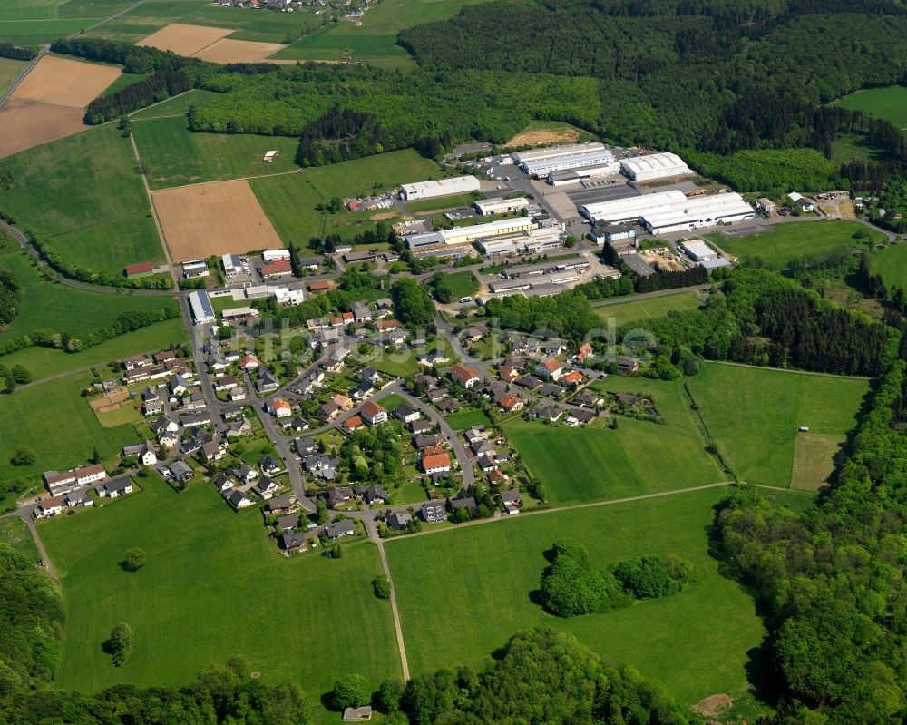 Luftbild Eichenstruth, Bad Marienberg (Westerwald) - Dorfkern in Eichenstruth, Bad Marienberg (Westerwald) im Bundesland Rheinland-Pfalz