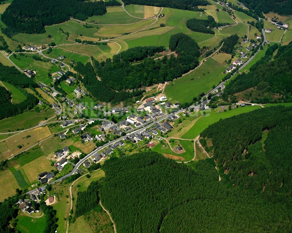 Luftbild Alertshausen - Dorfkern am Feldrand in Alertshausen im Bundesland Nordrhein-Westfalen, Deutschland