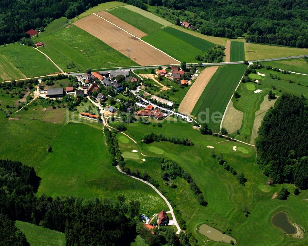 Alfdorf von oben - Dorfkern am Feldrand in Alfdorf im Bundesland Baden-Württemberg, Deutschland