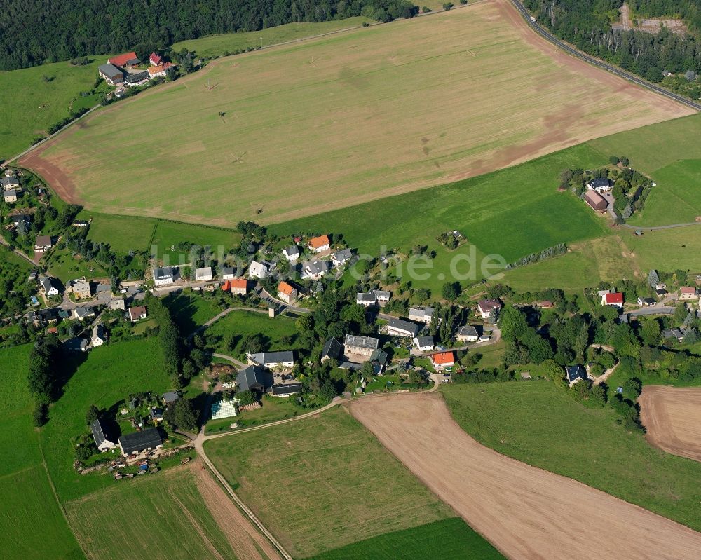 Luftbild Altenhain - Dorfkern am Feldrand in Altenhain im Bundesland Sachsen, Deutschland