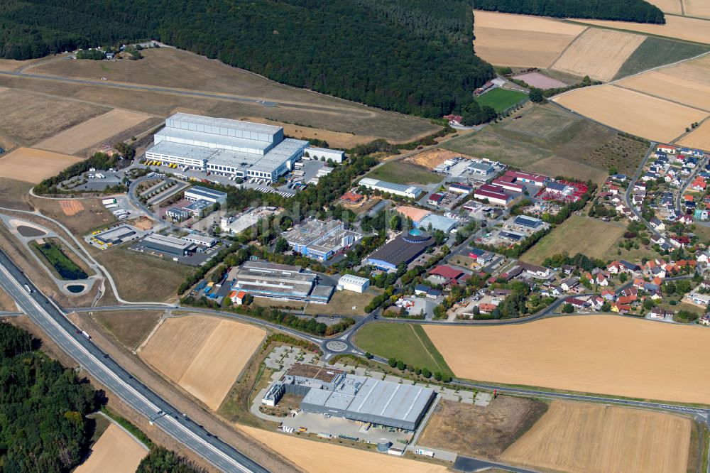 Luftaufnahme Altfeld - Dorfkern am Feldrand in Altfeld im Bundesland Bayern, Deutschland