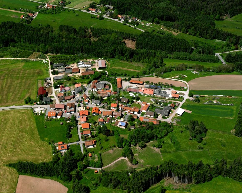 Luftaufnahme Altfürstenhütte - Dorfkern am Feldrand in Altfürstenhütte im Bundesland Baden-Württemberg, Deutschland