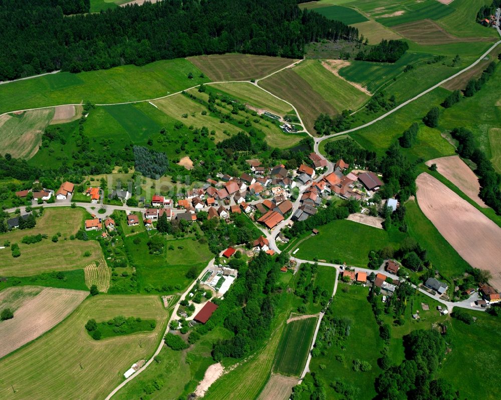 Althütte von oben - Dorfkern am Feldrand in Althütte im Bundesland Baden-Württemberg, Deutschland