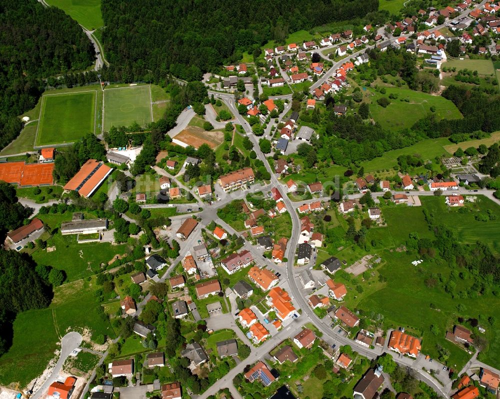 Althütte von oben - Dorfkern am Feldrand in Althütte im Bundesland Baden-Württemberg, Deutschland