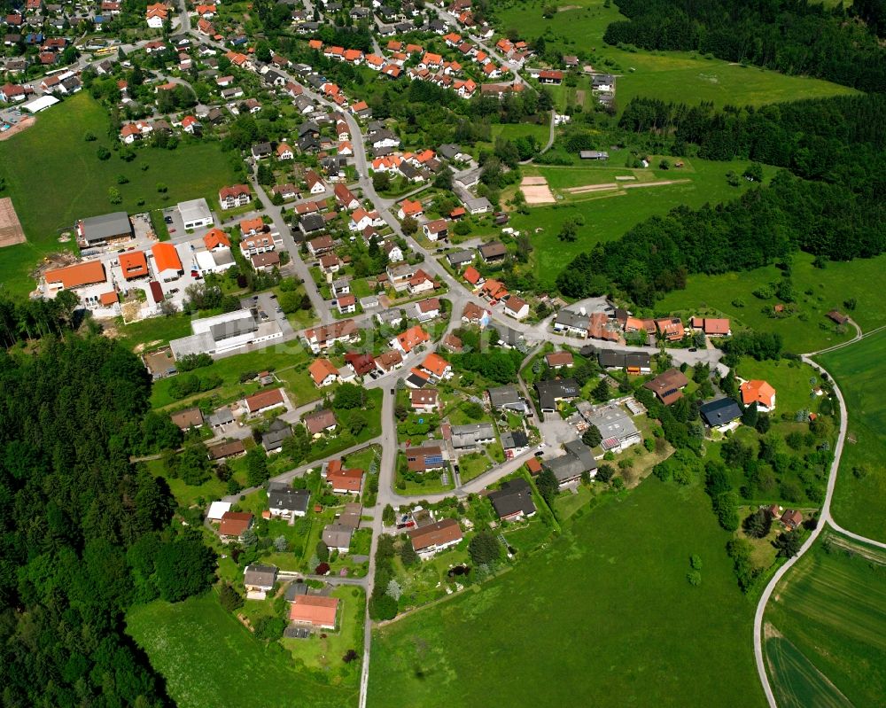 Althütte aus der Vogelperspektive: Dorfkern am Feldrand in Althütte im Bundesland Baden-Württemberg, Deutschland