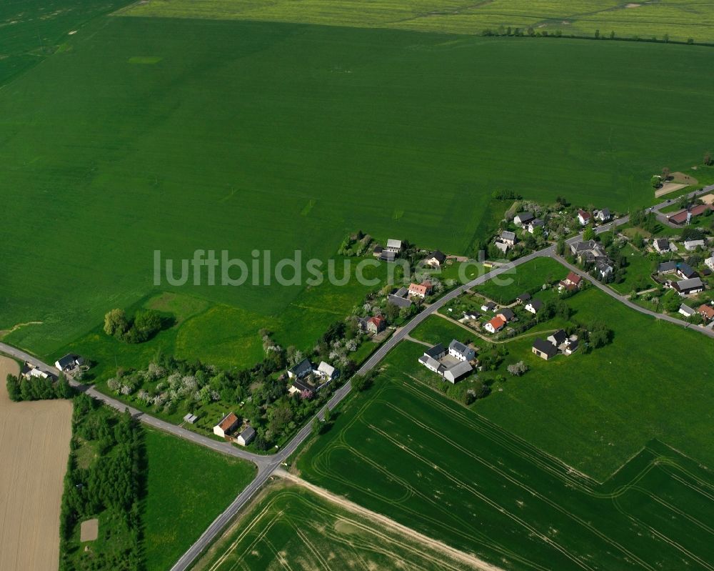 Altmittweida von oben - Dorfkern am Feldrand in Altmittweida im Bundesland Sachsen, Deutschland