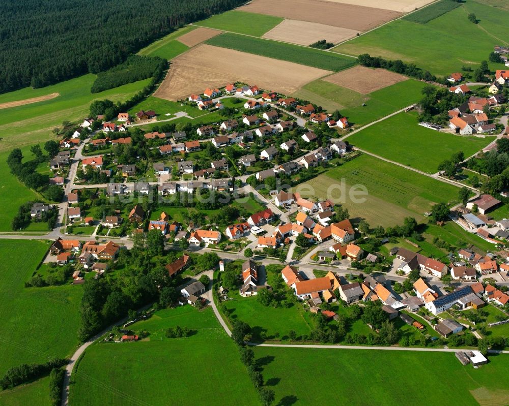 Ammelbruch von oben - Dorfkern am Feldrand in Ammelbruch im Bundesland Bayern, Deutschland