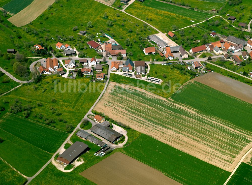 Luftbild Amstetten - Dorfkern am Feldrand in Amstetten im Bundesland Baden-Württemberg, Deutschland