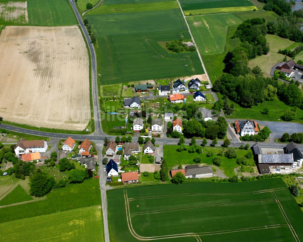 Luftbild Angenrod - Dorfkern am Feldrand in Angenrod im Bundesland Hessen, Deutschland